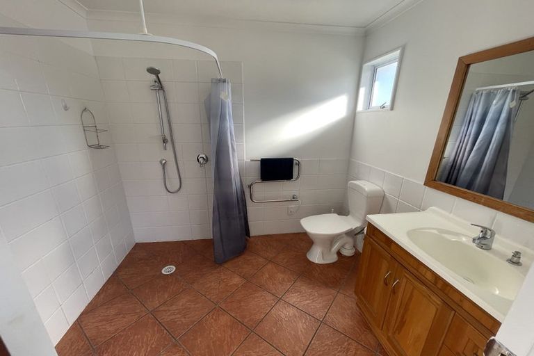 Photo of property in 116 Mana Esplanade, Paremata, Porirua, 5026