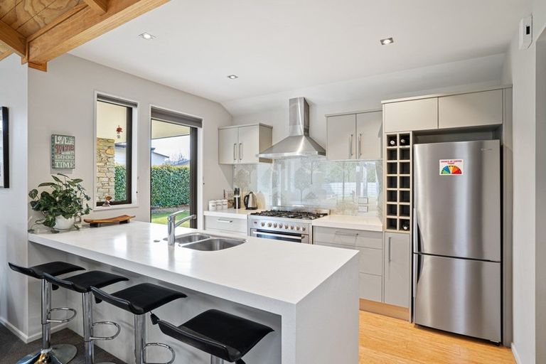 Photo of property in 42a&b Kelliher Drive, Wanaka, 9305