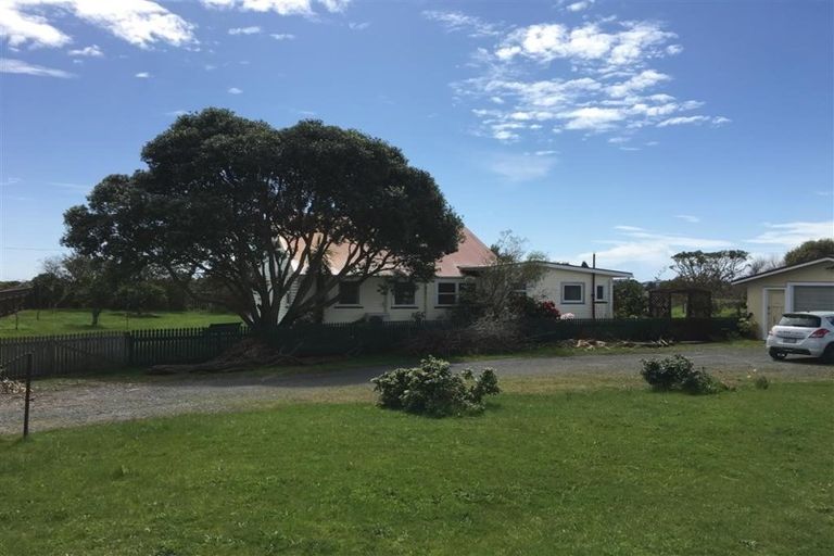 Photo of property in 10 Hana Udy Place, Paraparaumu Beach, Paraparaumu, 5032