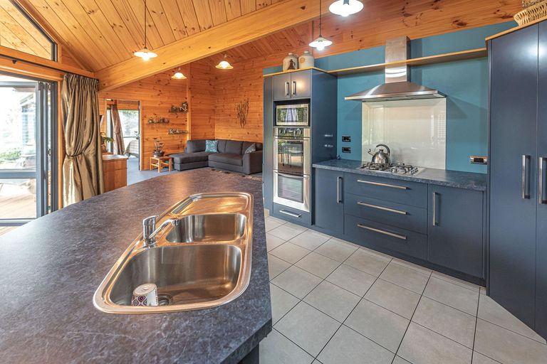 Photo of property in 92 Fox Road, Springvale, Whanganui, 4501