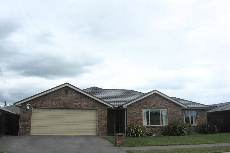 Photo of property in 6 Sedgemoor Close, Burwood, Christchurch, 8083