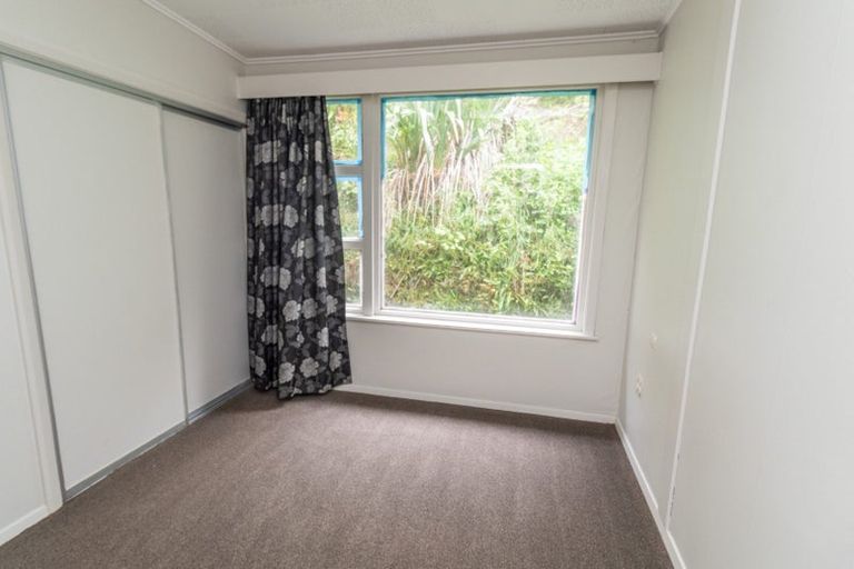 Photo of property in 32 Highbury Road, Highbury, Wellington, 6012