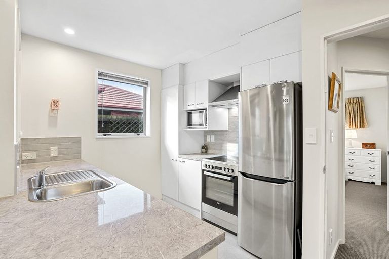 Photo of property in 3/3 Staveley Street, Avonhead, Christchurch, 8042