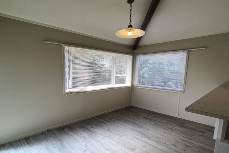 Photo of property in 15 Stewart Place, Melville, Hamilton, 3206