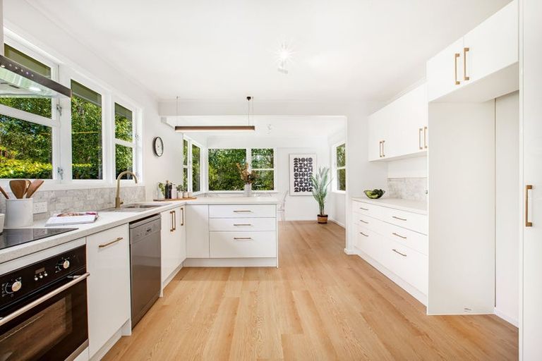 Photo of property in 2 Cleary Street, Waterloo, Lower Hutt, 5011