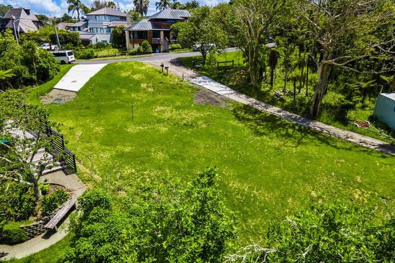 Photo of property in 9a View Road, Glenfield, Auckland, 0627