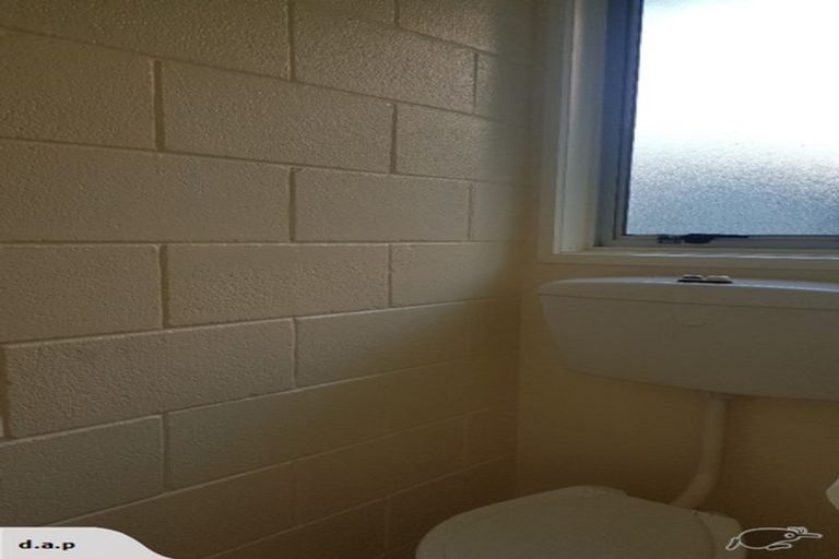 Photo of property in 4/4 Ruataniwha Street, Waipawa, 4210