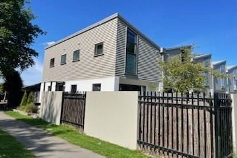 Photo of property in 80 Poulson Street, Addington, Christchurch, 8024