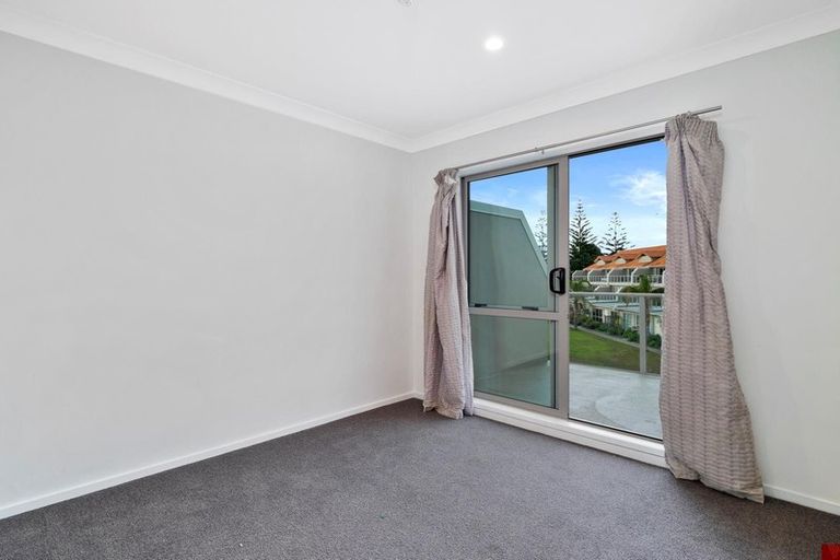 Photo of property in Santa Rosa, 65/340 Gulf Harbour Drive, Gulf Harbour, Whangaparaoa, 0930