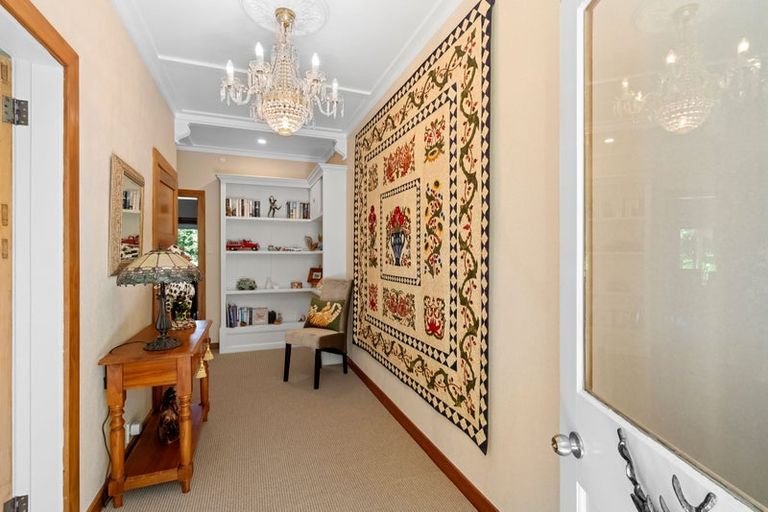 Photo of property in 184 Gladstone Road, Levin, 5571