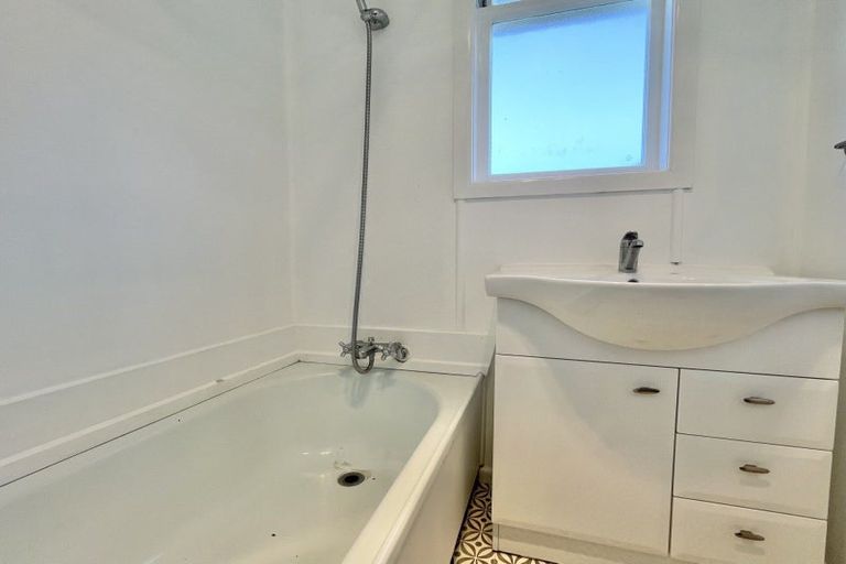 Photo of property in 47 Morvern Crescent, Tokoroa, 3420