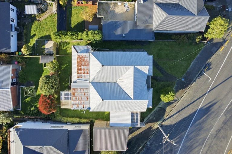 Photo of property in 398 South Road, Caversham, Dunedin, 9012