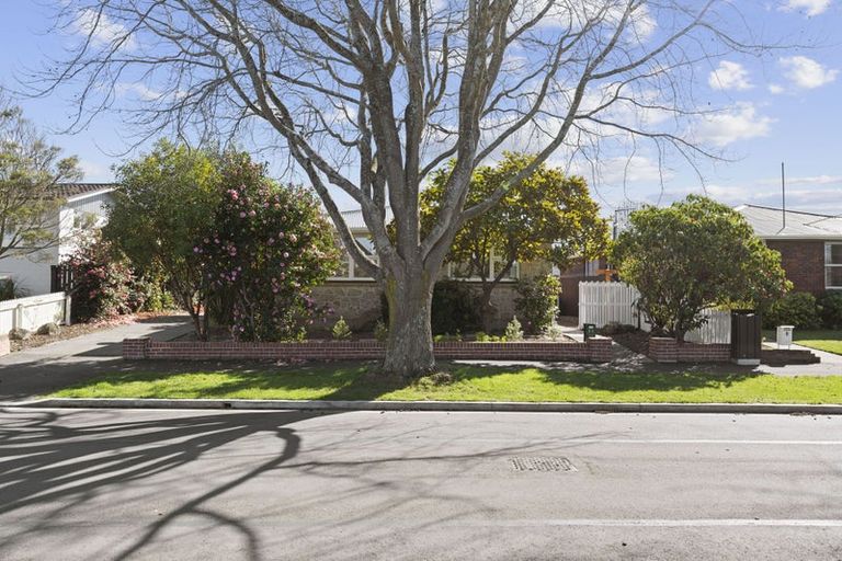 Photo of property in 6 Pulford Place, Ilam, Christchurch, 8041