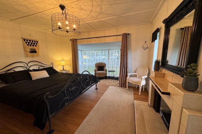 Photo of property in 16 Hinau Street, Maeroa, Hamilton, 3200