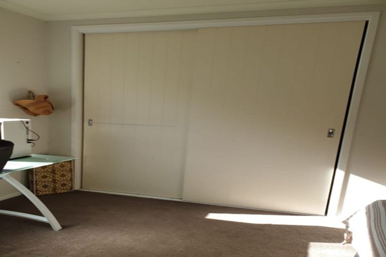 Photo of property in 4 Kristin Lane, Albany, Auckland, 0632