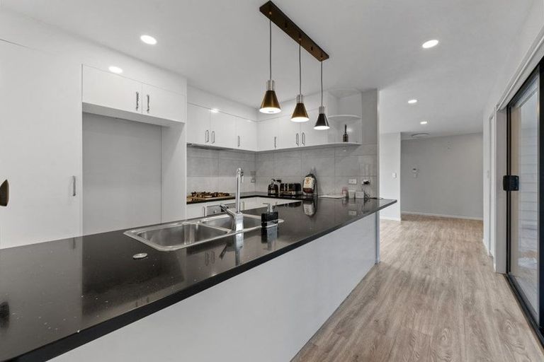 Photo of property in 49 Matata Drive, Takanini, 2112