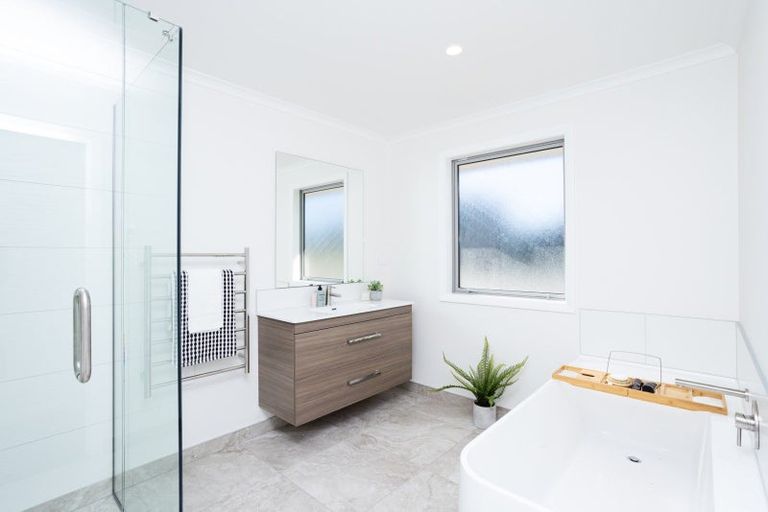 Photo of property in 92 Blairlogie Close, Otatara, 9879