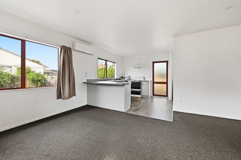 Photo of property in 8 Beech Place, Owhata, Rotorua, 3010