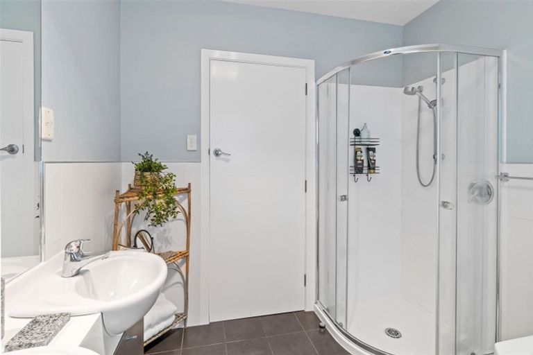 Photo of property in 42 Seymour Street, Hornby, Christchurch, 8042