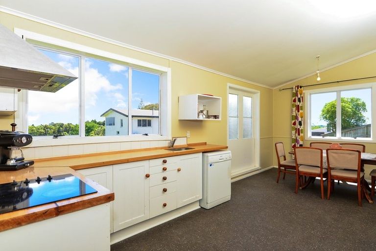 Photo of property in 78 Forest Lake Road, Forest Lake, Hamilton, 3200