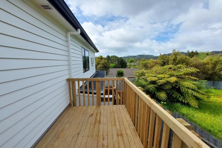 Photo of property in 8b Nandana Drive, Glen Eden, Auckland, 0602