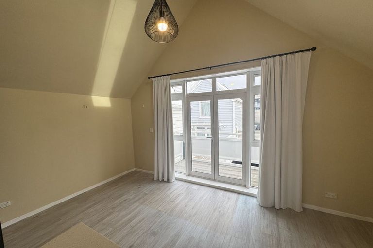 Photo of property in Pirie Street Townhouses, 20/35u Pirie Street, Mount Victoria, Wellington, 6011