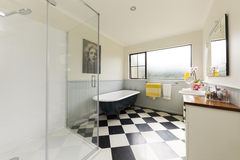 Photo of property in 117 Staces Road, Aokautere, Palmerston North, 4471