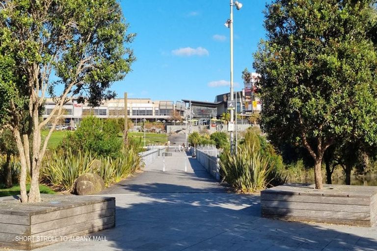 Photo of property in 503/3 Rose Garden Lane, Albany, Auckland, 0632