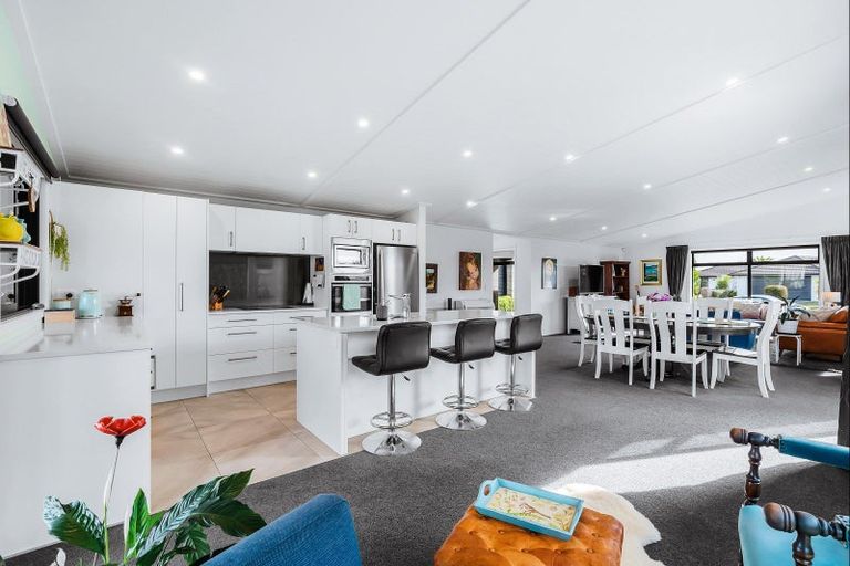 Photo of property in 10 Windsor Street, Richmond Heights, Taupo, 3330