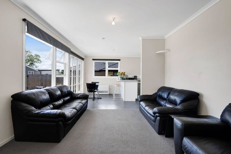 Photo of property in 22a Pukatea Street, Inglewood, 4330