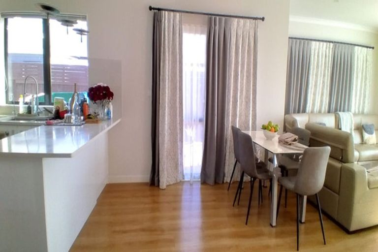 Photo of property in 10 Lavey Road, Flat Bush, Auckland, 2019