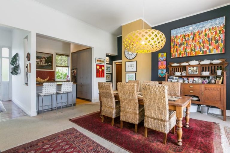 Photo of property in 461 Saint Georges Road, Havelock North, 4130