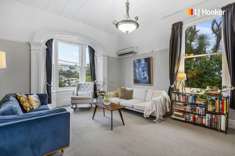 Photo of property in 10 Glen Road, Mornington, Dunedin, 9011