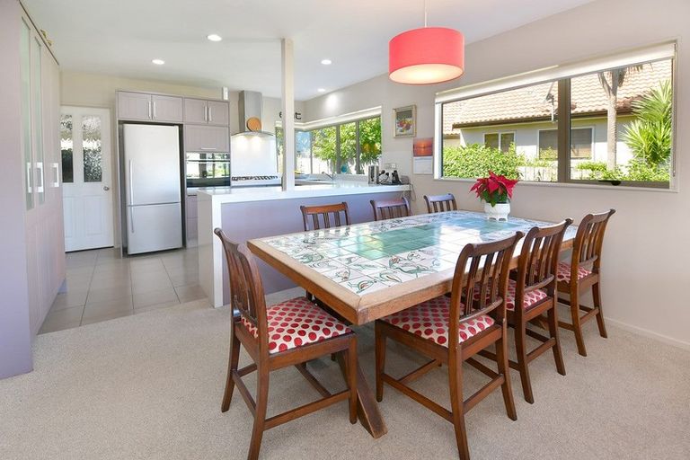 Photo of property in 28 Kensington Terrace, Gulf Harbour, Whangaparaoa, 0930