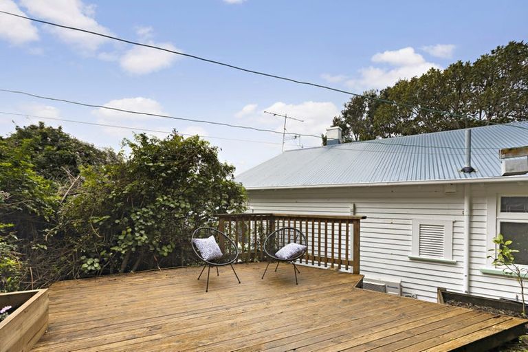 Photo of property in 120 Te Anau Road, Hataitai, Wellington, 6021