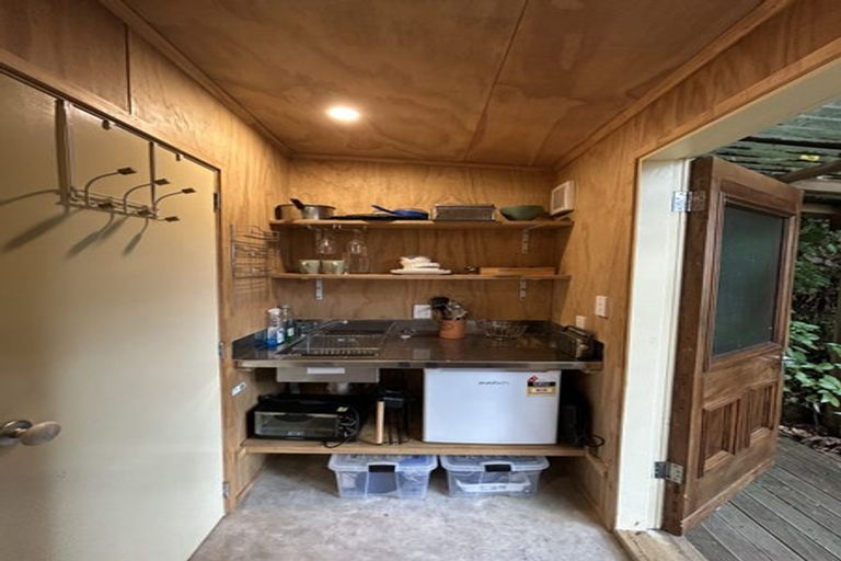 Photo of property in 90 Glenmore Street, Northland, Wellington, 6012