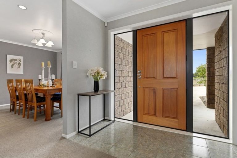 Photo of property in 17b Marshmeadow Road, Newstead, Hamilton, 3286