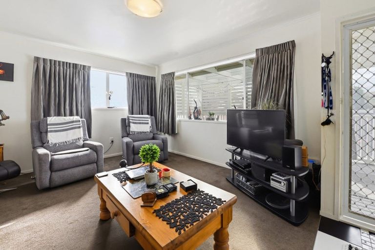 Photo of property in 27a Barron Crescent, Fenton Park, Rotorua, 3010