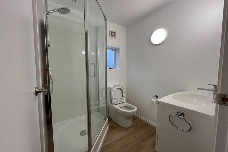 Photo of property in 25 Geoffrey Road, Torbay, Auckland, 0630