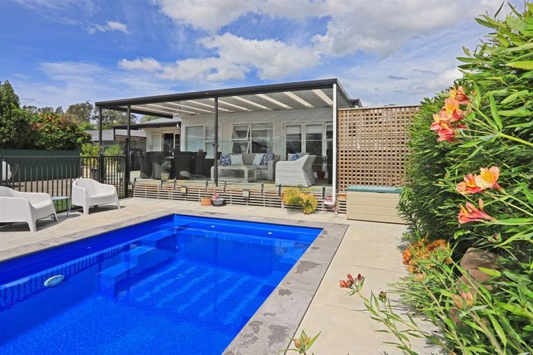 Photo of property in 322 Karaitiana Street, Frimley, Hastings, 4120