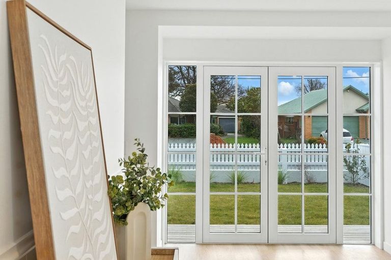 Photo of property in 2/6 Ensors Road, Opawa, Christchurch, 8023