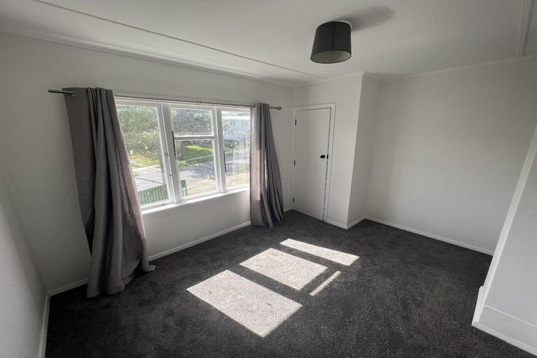 Photo of property in 78- 80 Gear Terrace, Ranui, Porirua, 5024
