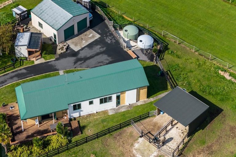 Photo of property in 73 Reid Road, Ngahinapouri, Ohaupo, 3882
