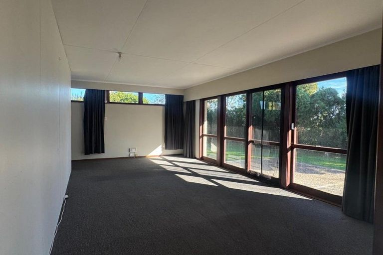 Photo of property in 22 Christie Crescent, Havelock North, 4130
