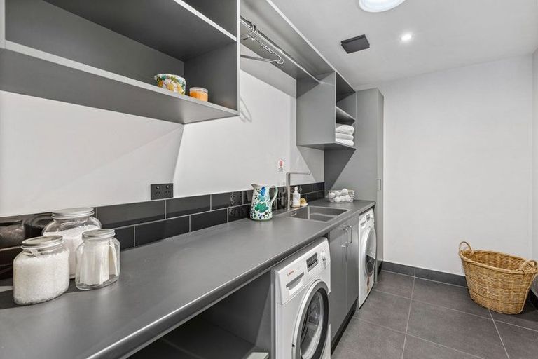 Photo of property in 34 Nevill Road, Hobsonville, Auckland, 0616