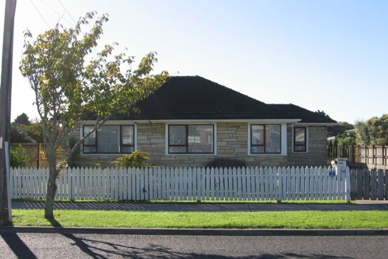 Photo of property in 1/65 Cambridge Terrace, Papatoetoe, Auckland, 2025