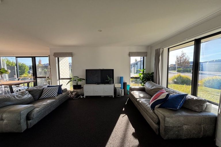 Photo of property in 9 Azara Way, Wigram, Christchurch, 8025