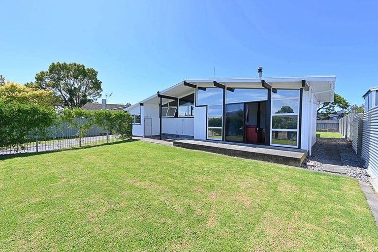 Photo of property in 65 Freyberg Avenue, Tamatea, Napier, 4112