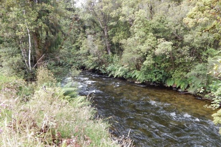 Photo of property in 1279 Lake Kaniere Road, Lake Kaniere, Kokatahi, 7881