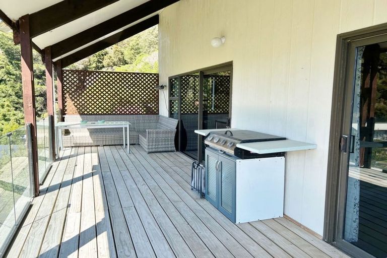 Photo of property in 5b Kingfisher Road, Takamatua, 7581